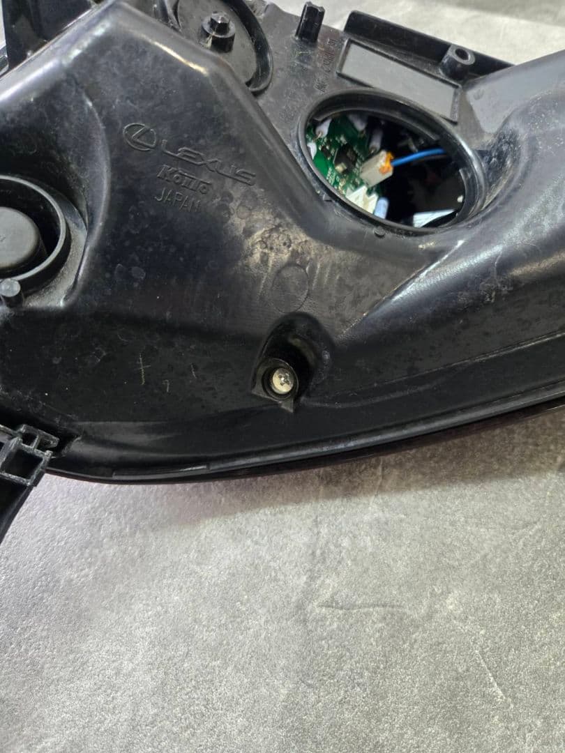 レクサス　RX450h　テールランプ