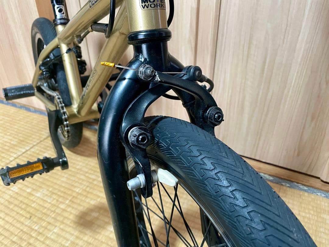 【室内保管】モーテルワークス DELIGHT:E 16インチBMX