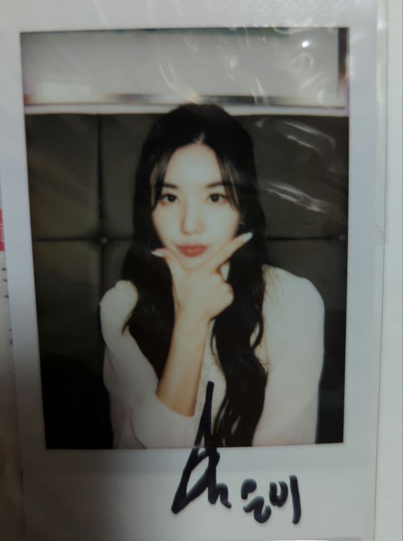 IZ*ONE クォンウンビ サイン入り チェキ ポラロイド