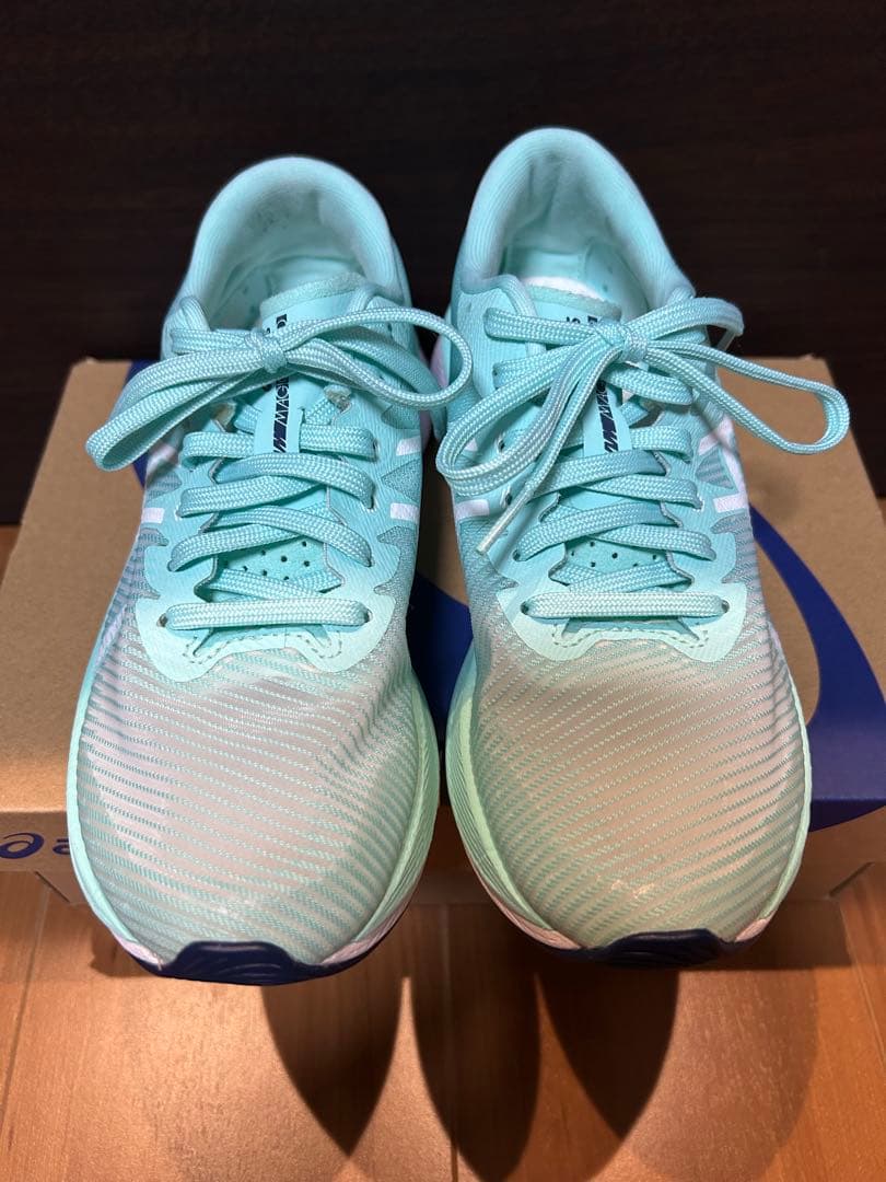 【美品・中古】マジックスピード３　23.0㎝