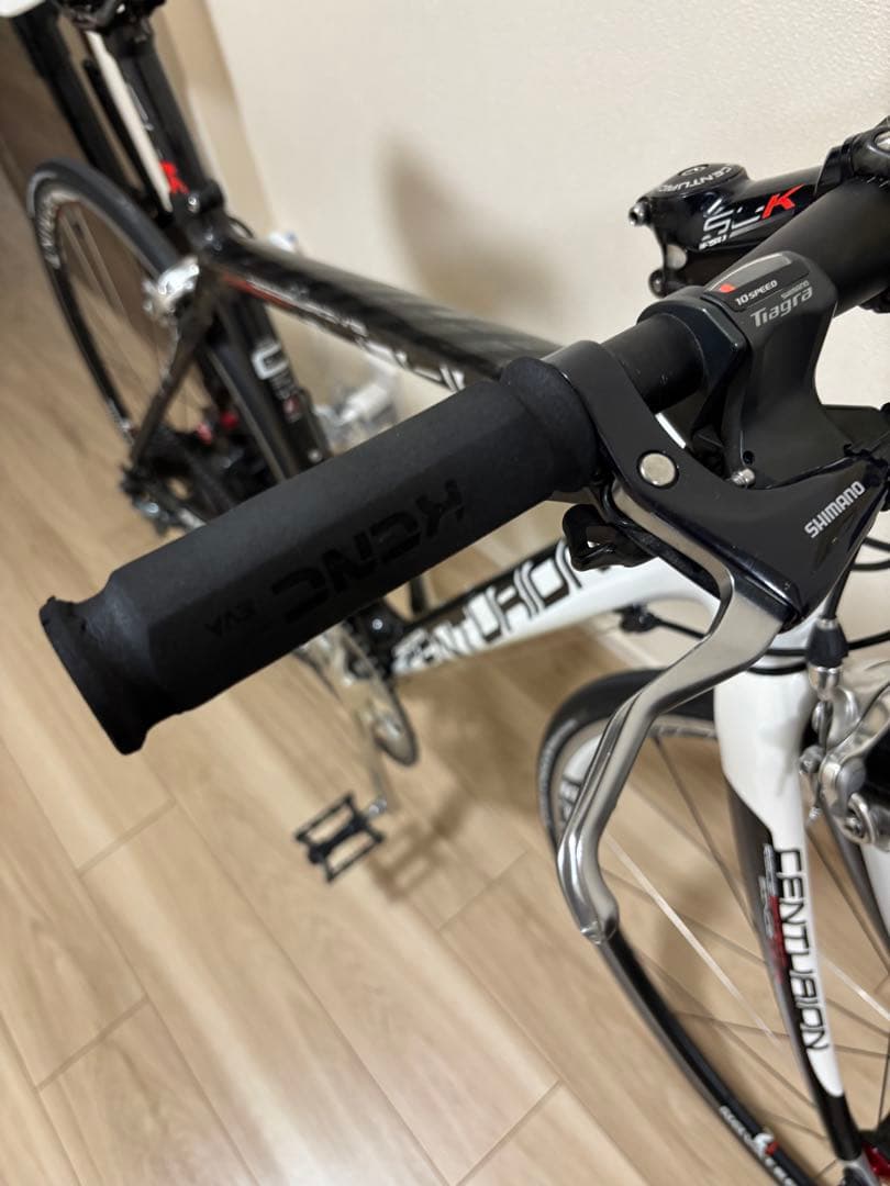 軽量　フルカーボン　フラットバーロードバイク