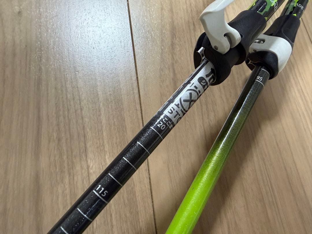 ★美品★お洒落　オガサカ スキーストック 収縮ポール　調整可能　デモ技術選