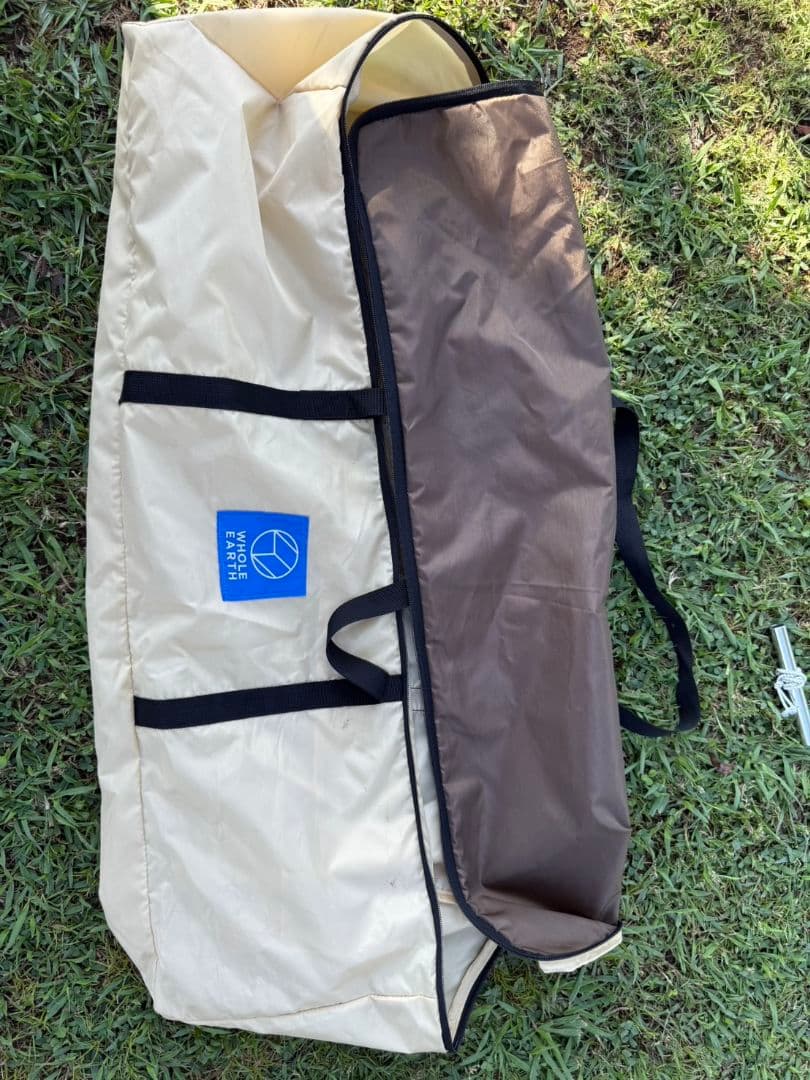 ホールアース　ハーフアースクーヘン(トンネル型ツールームテント)