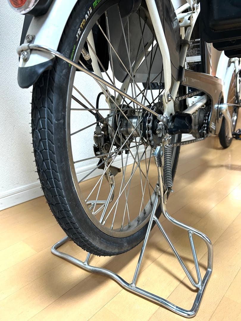 電動自転車　横浜　パナソニック　ギユットミニ 前後タイヤ新品　バッテリー2個