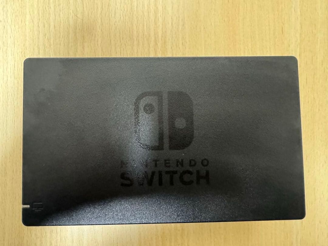 美品Nintendo Switch 本体HAC-001グレー　ネオンレッドR付き