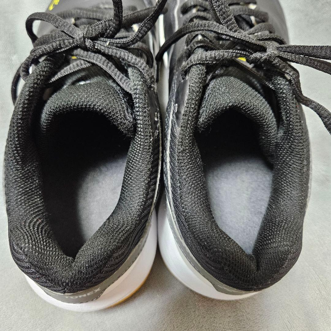 ヨネックス YONEX バドミントンシューズ　パワークッション 24.5