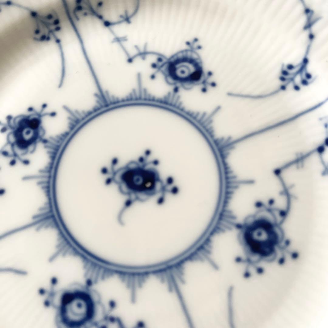 ロイヤルコペンハーゲン ブルーフルーテッド フルレース プレート1枚