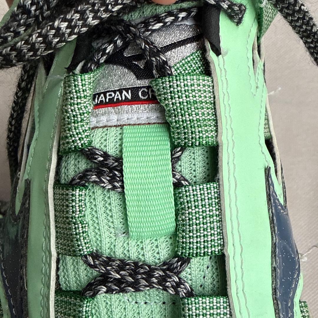 ミズノ クロノインクス　ジャパン【26.0cm】