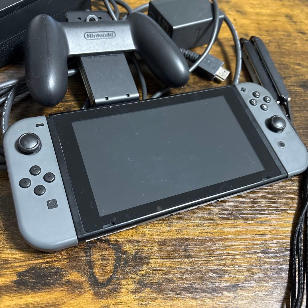 Nintendo Switch 本体 + コントローラー セット