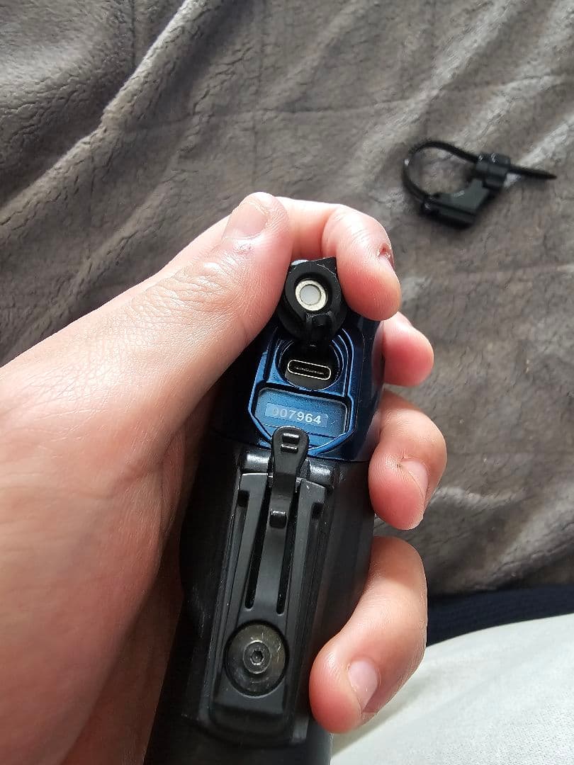 CATEYE VOLT 800 NEO 限定カラー