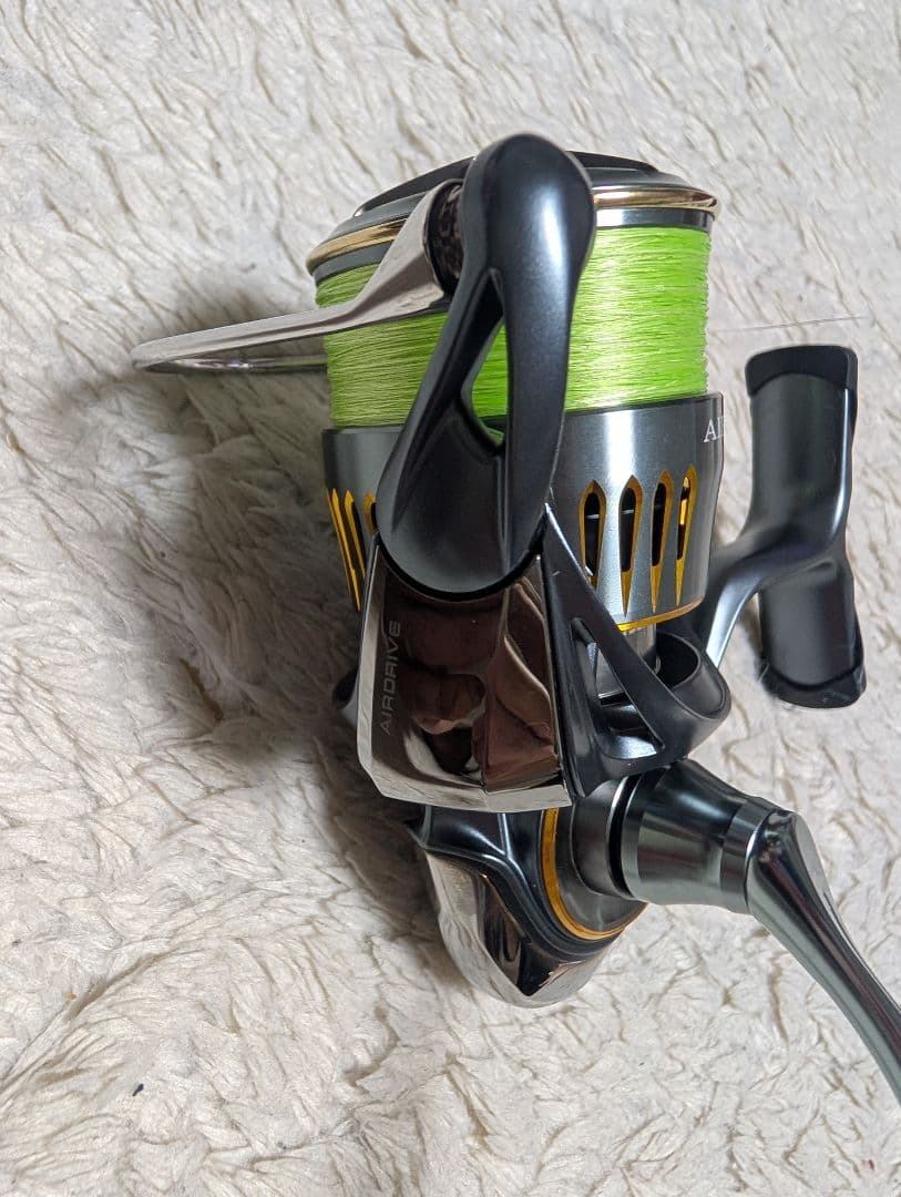 【未使用に近い】ダイワ(Daiwa) 23エアリティ LT2500S