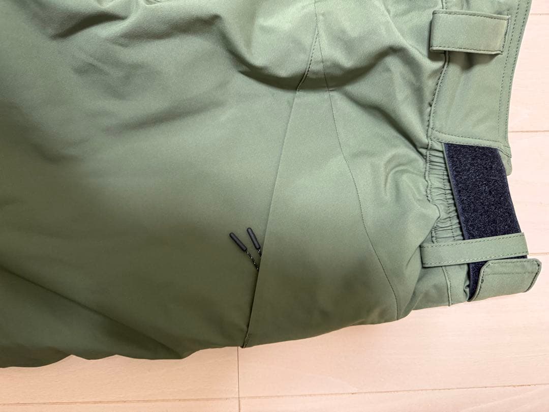 Mizuno スキーウェア Ｓサイズ オリーブグリーン 新品