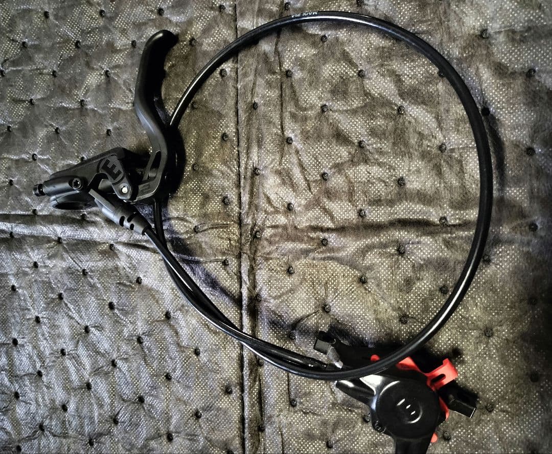 マグラ MT2 前後 リヤはシマグラ Deore 油圧ディスクブレーキ 良品