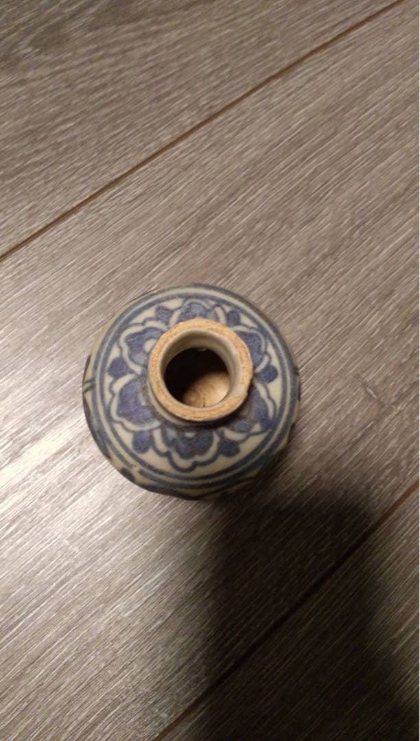 安南　中国美術　古陶磁　古美術　小壷　鹿　青花　振り出し