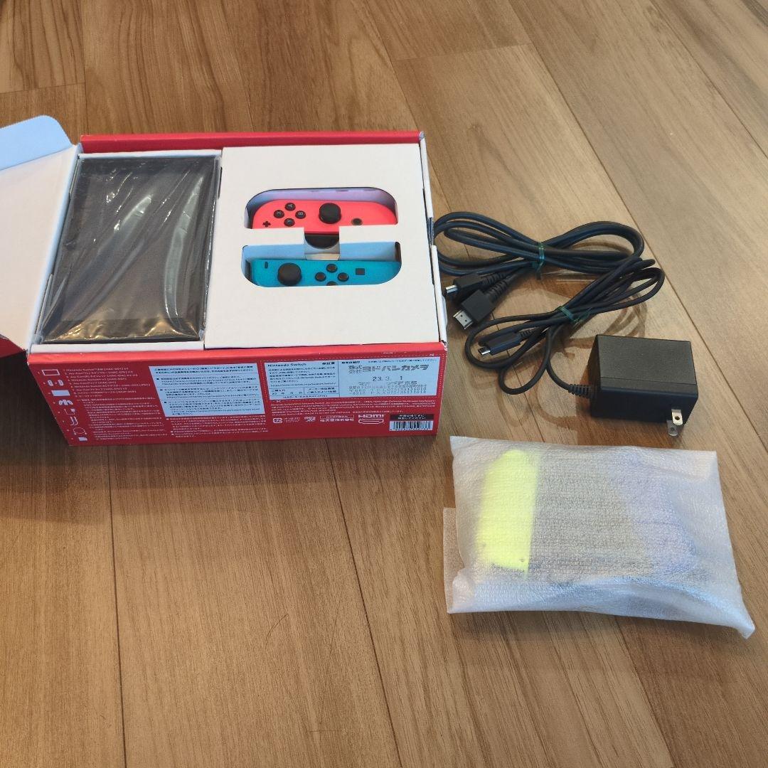 初代Nintendo Switch本体　おまけつき