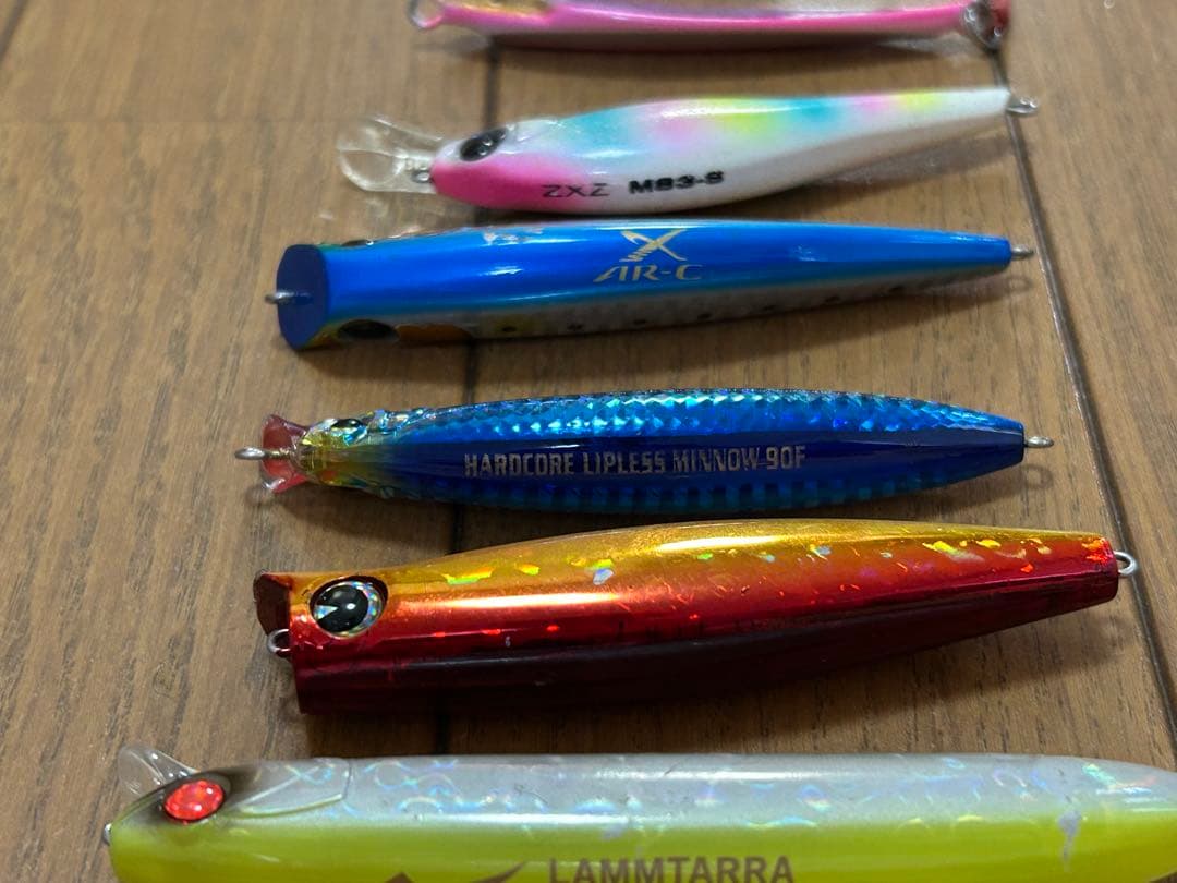 ®*️様 シーバス青物ヒラメルアー20個セットまとめ売りアイマ　ダイワ　アピア他