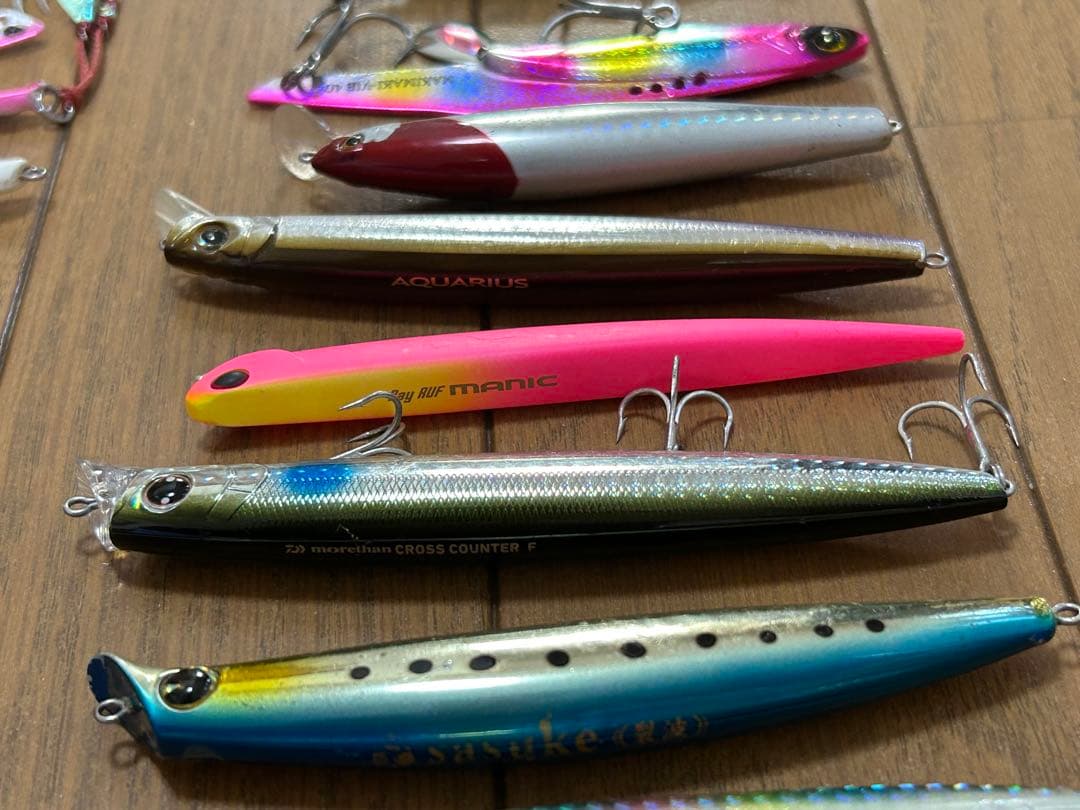 ®*️様 シーバス青物ヒラメルアー20個セットまとめ売りアイマ　ダイワ　アピア他