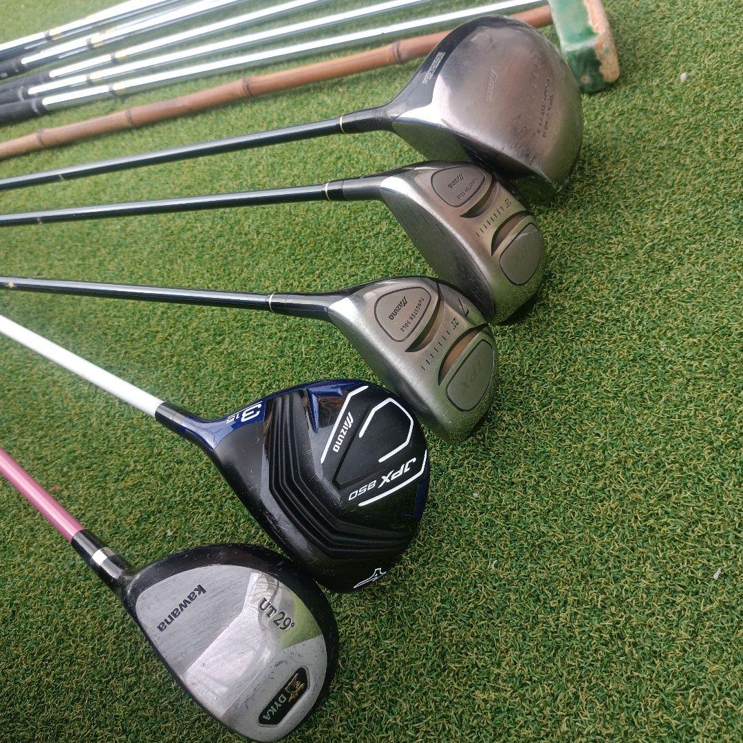 カラフルなゴルフバッグとクラブ13本セット右利用