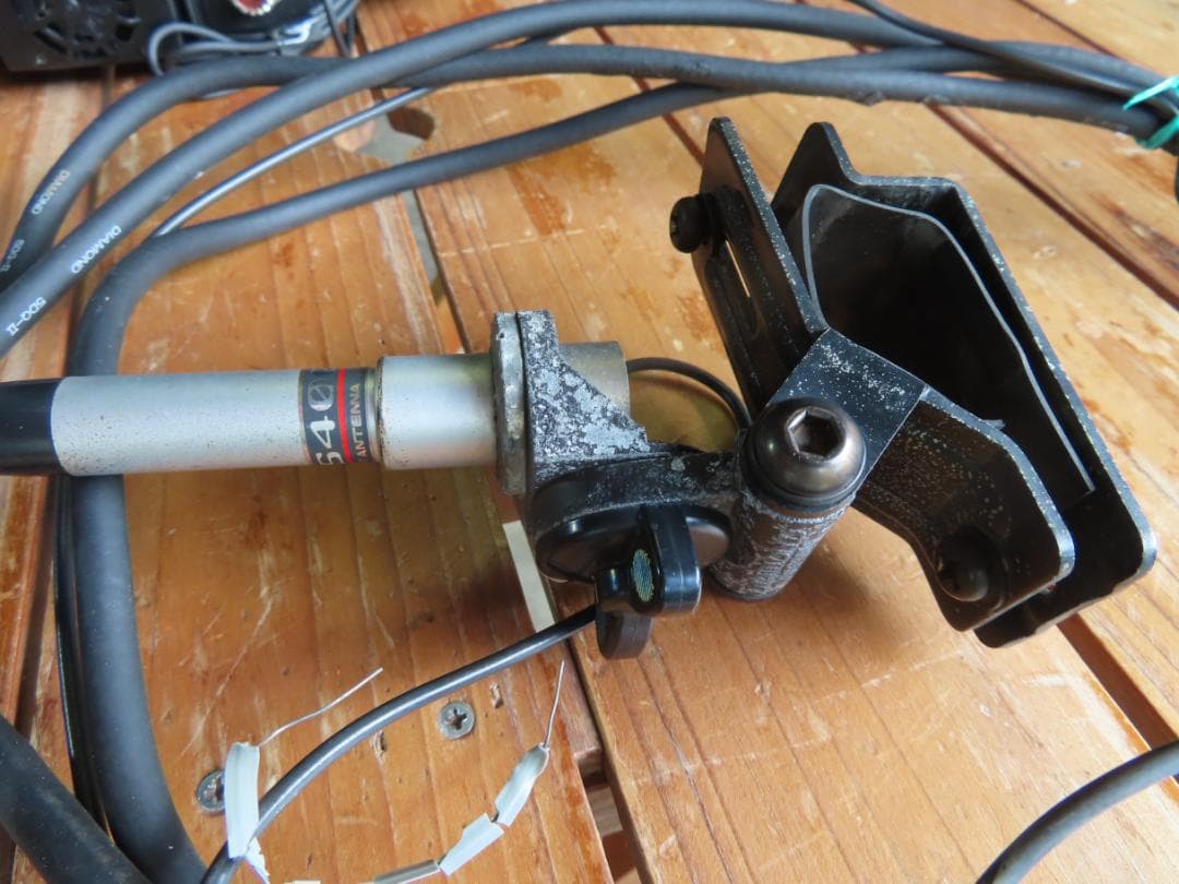 ICOM IC-208　デュアルバンドトランシーバー