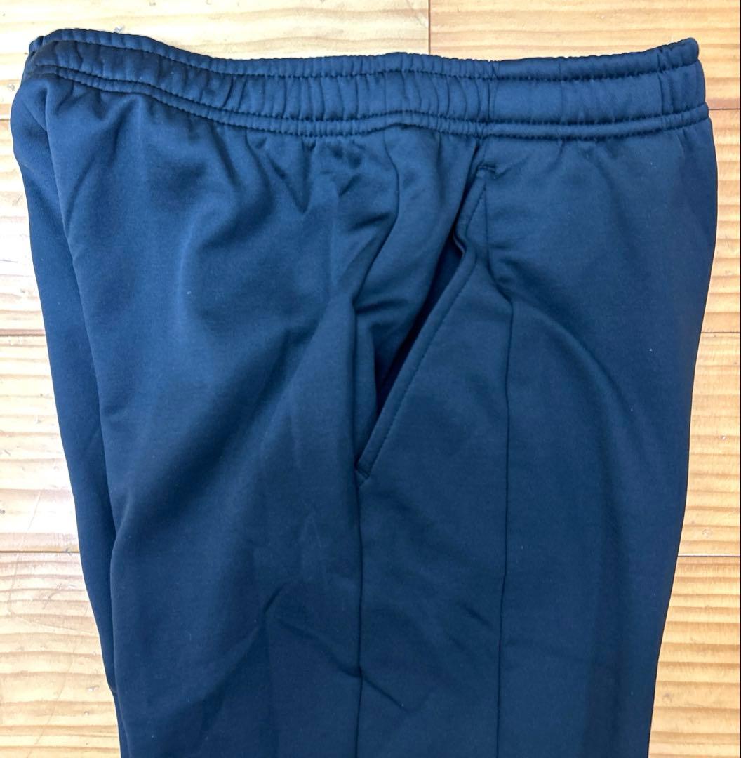 ウィメンズニットウォームアップパンツ　ヨネックス　Mサイズ