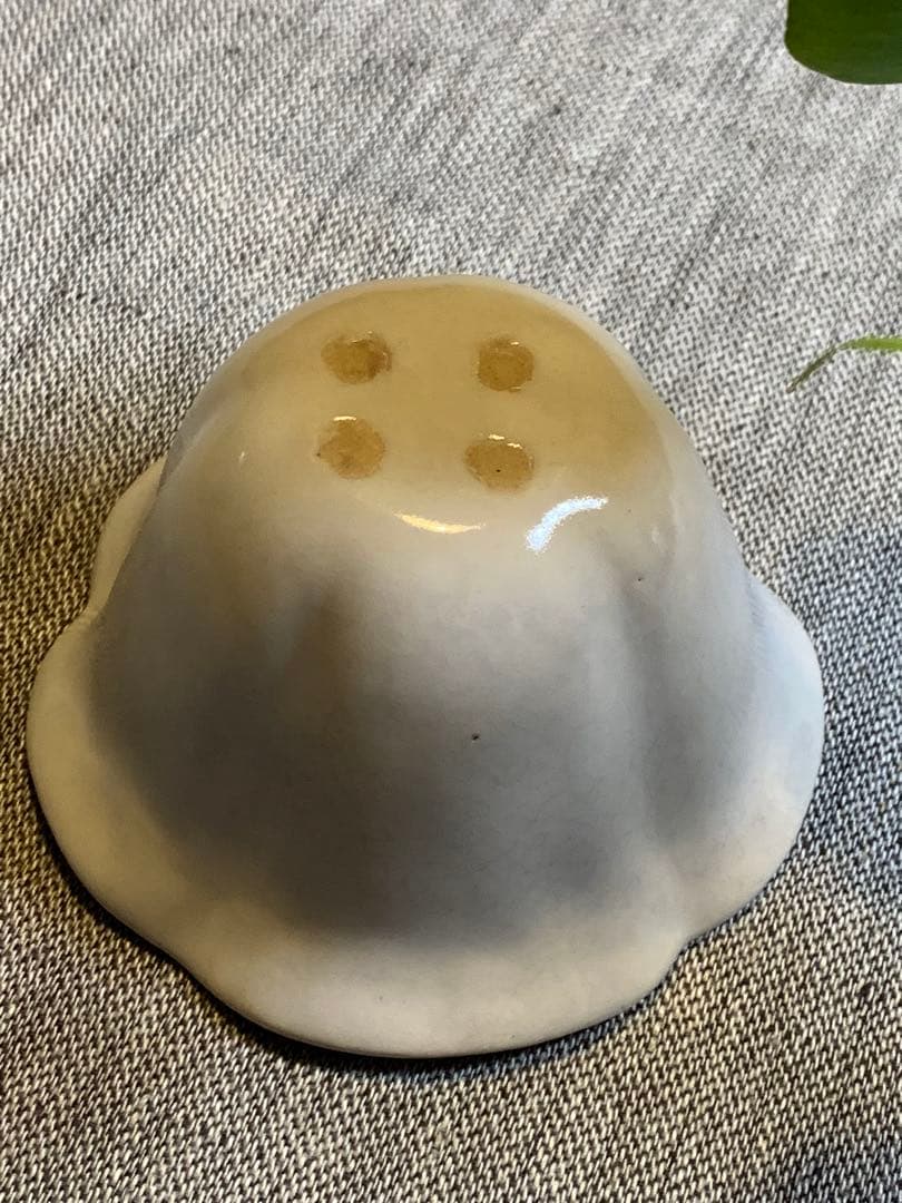 安藤雅信　朝顔型　小鉢　乳白艶釉