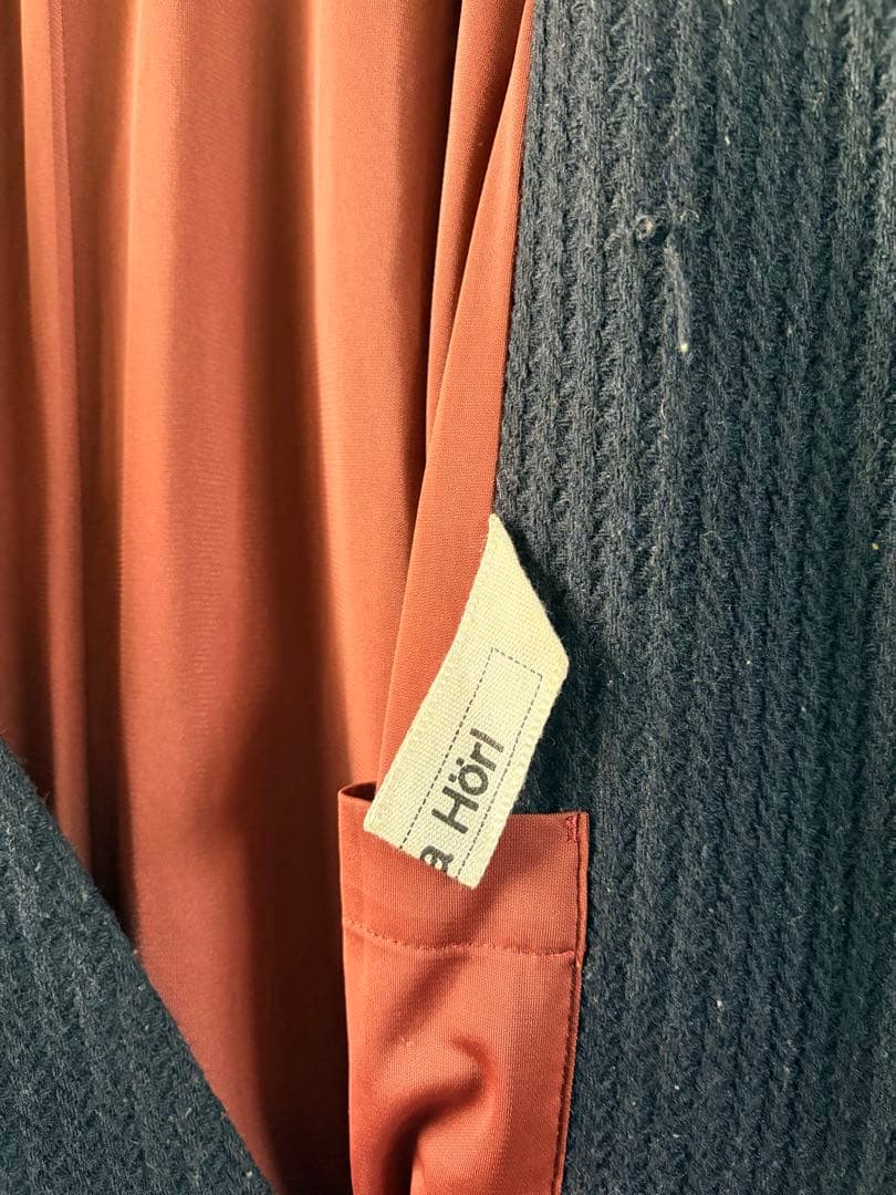 Edwina Hörl ウール混 ノーカラーロングコート 黒系　ガウンコード×