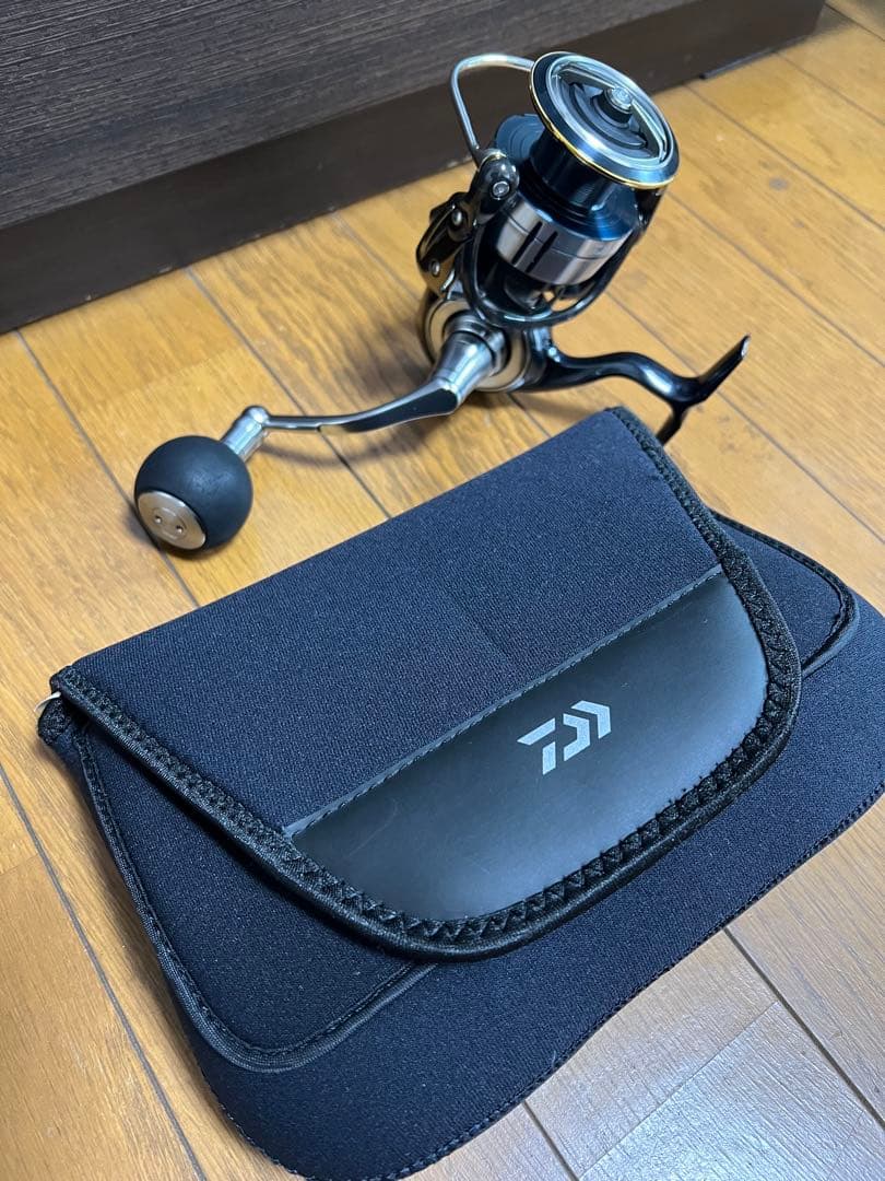 【最終値引】DAIWA ダイワ　リール　19CERTATE 5000D-XH