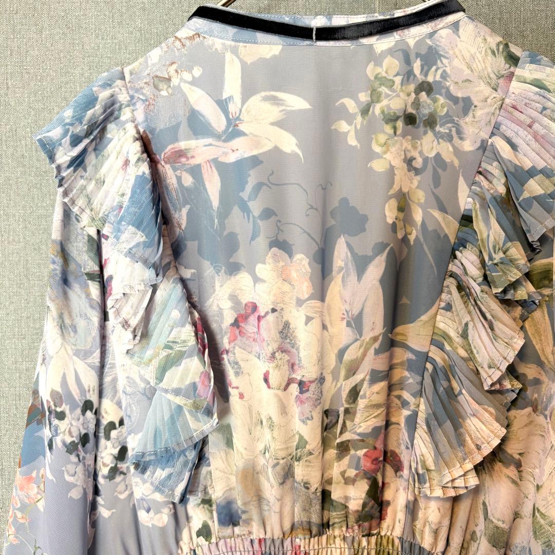 【美品】ビッグシアーフラワープリントワンピース　ジルバイジルスチュアート