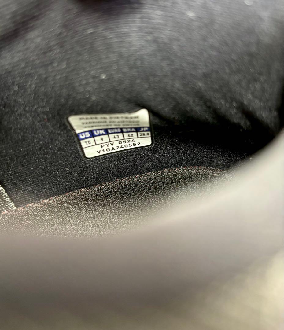 ミズノ ウエーブライトニング Z8 ミッド V1GA2405 28cm バレー