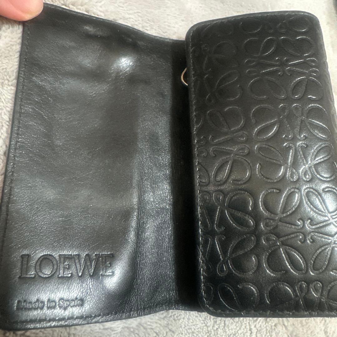 LOEWE ロエベ キーケース エンボス加工