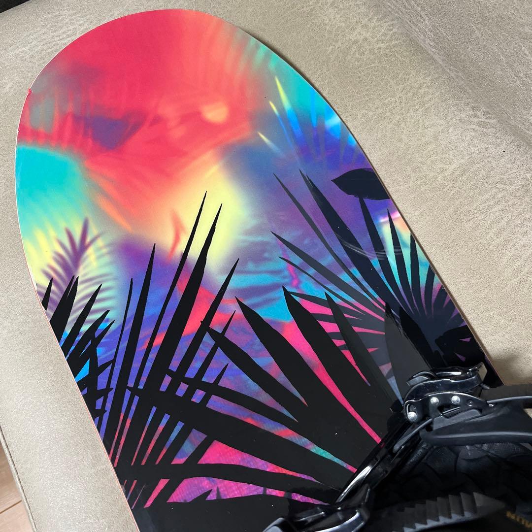 SALOMON WANDER 143 × SALOMON RHYTHM S