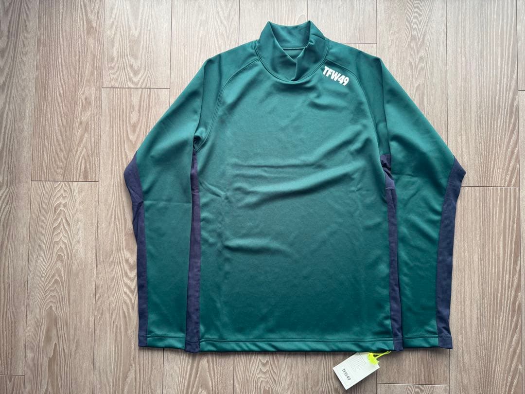 新品未使用　TFW49 長袖　モックネック　サイズS
