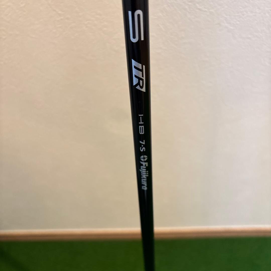 Taylormade SIM2 MAX 4UT 22° ベンタスレッドTR 7S