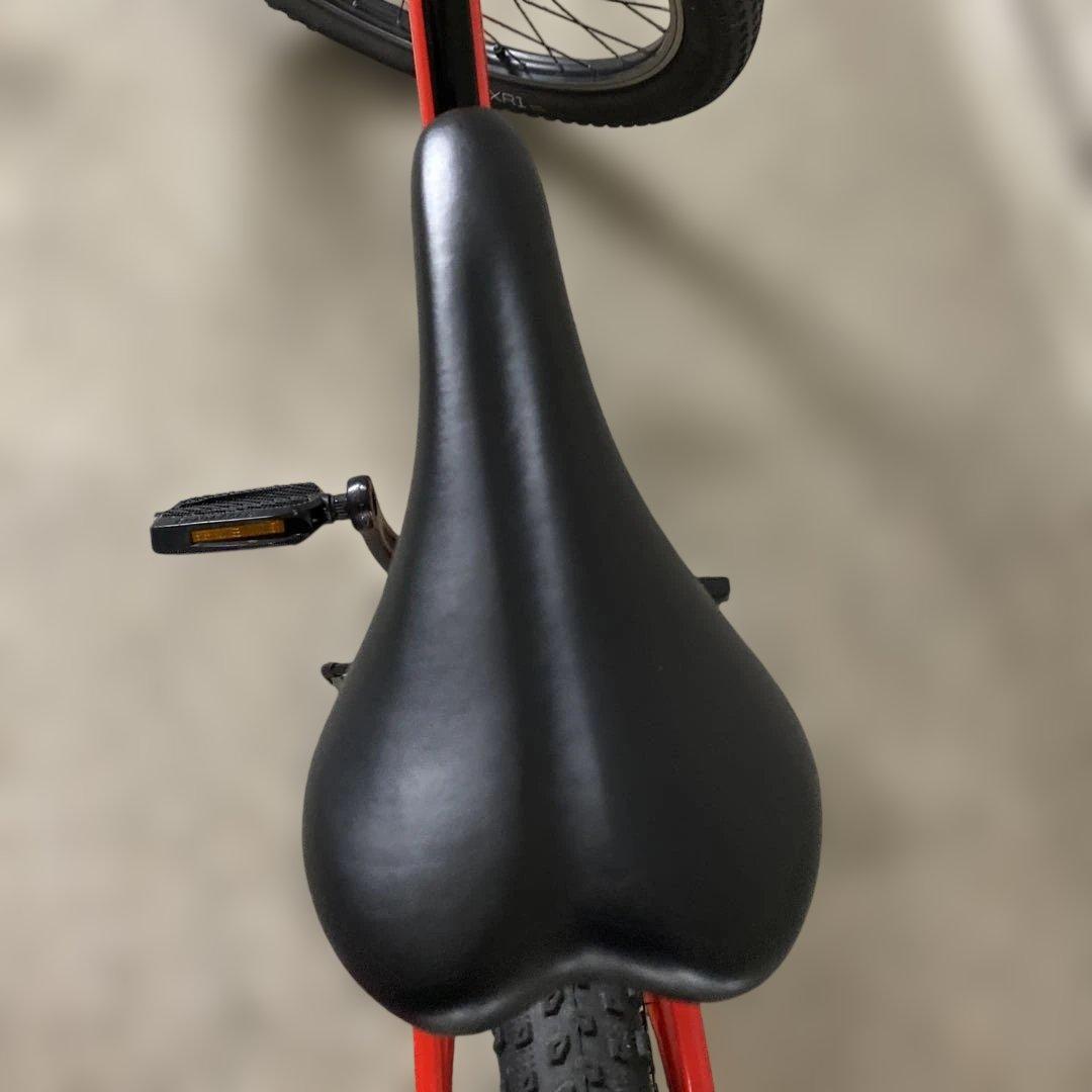 TREK 24インチ レッド 直接引取り限定