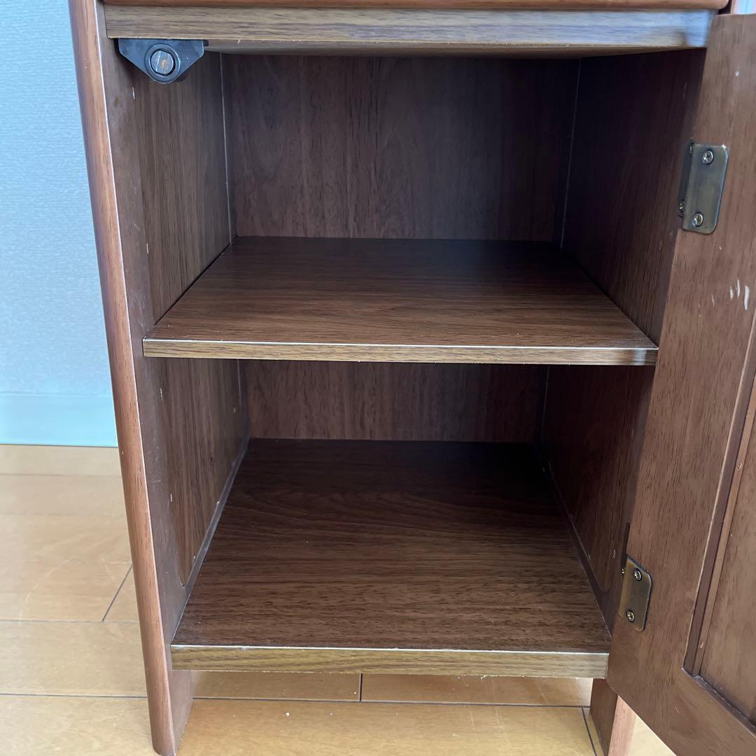 アンティーク風★かわいい木製チェスト　サイドテーブル