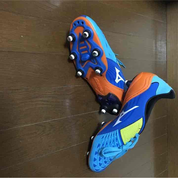 サッカースパイクミズノ