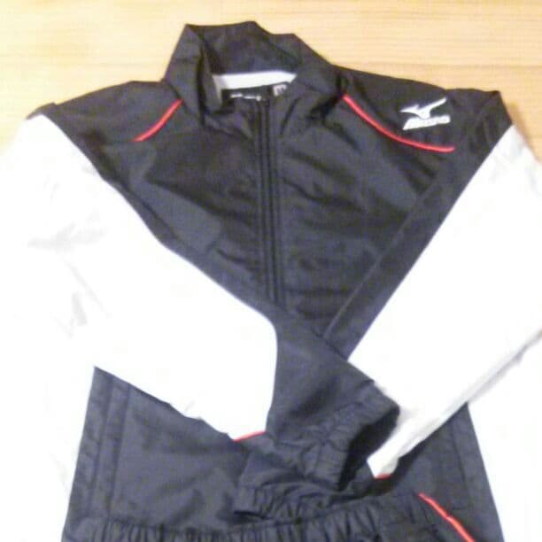 ミズノMウィンドブレイカーなど
