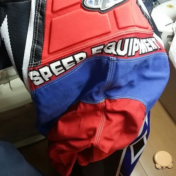 モトクロスパンツ