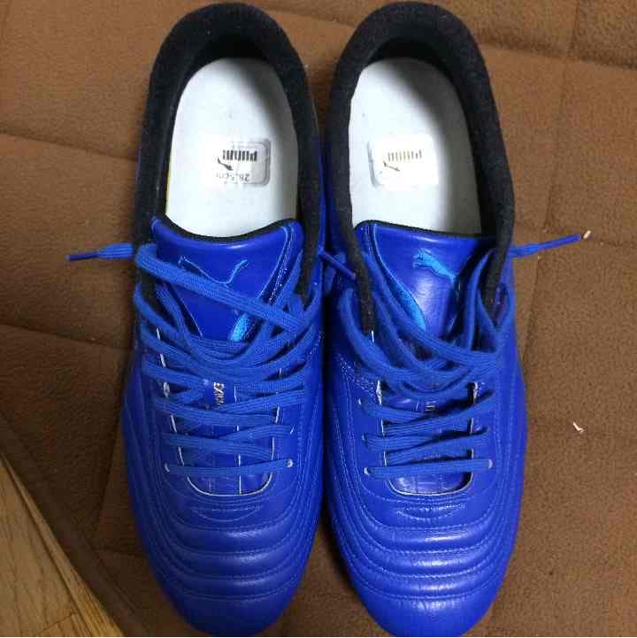 非売品プーマスパイク