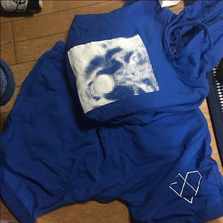 exo wolf パーカー 青 上下 公式