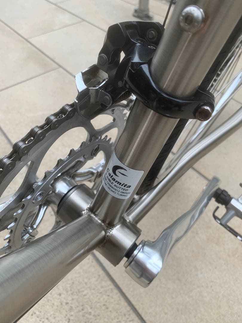 Calamita due ロードバイク