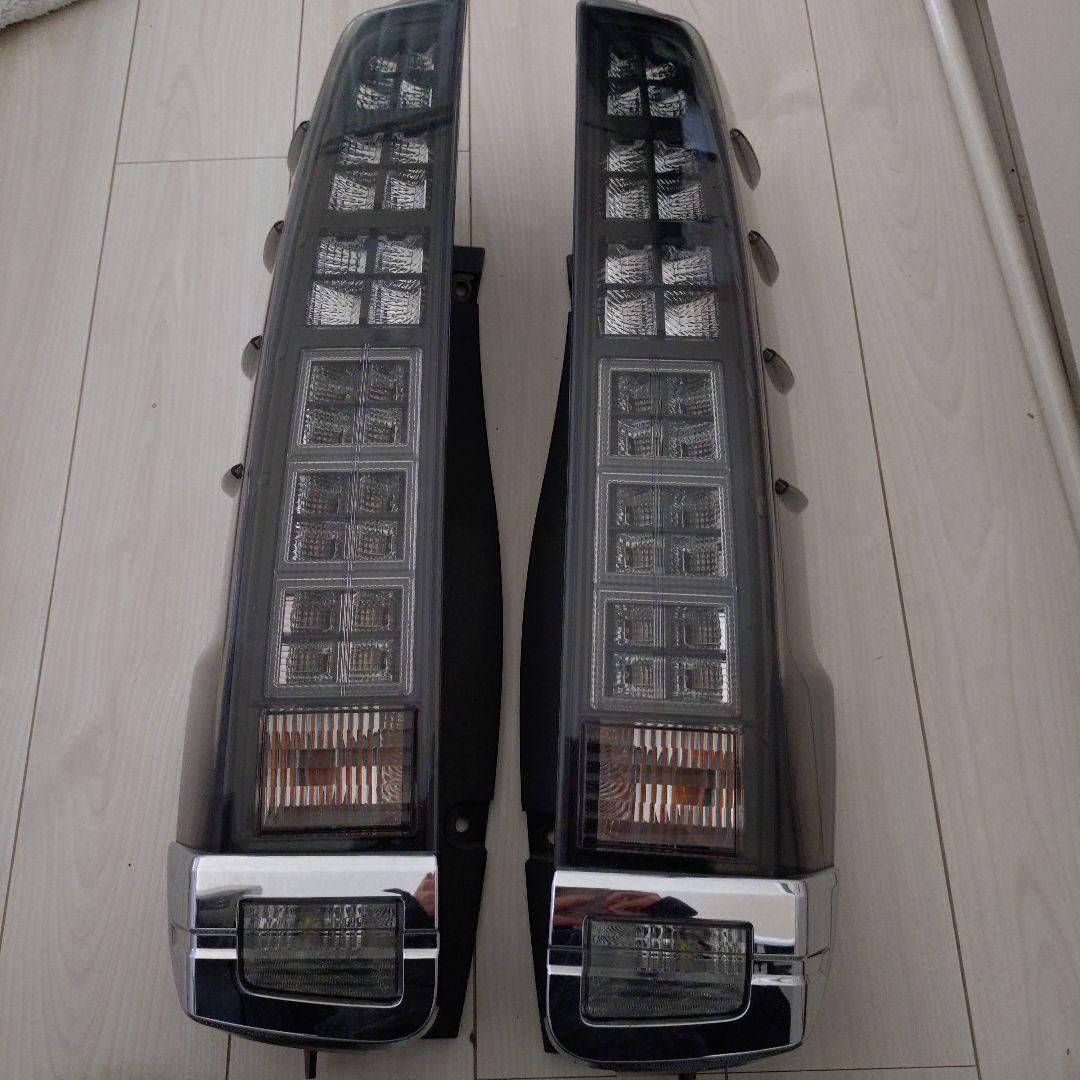 80系ヴォクシーテールランプ