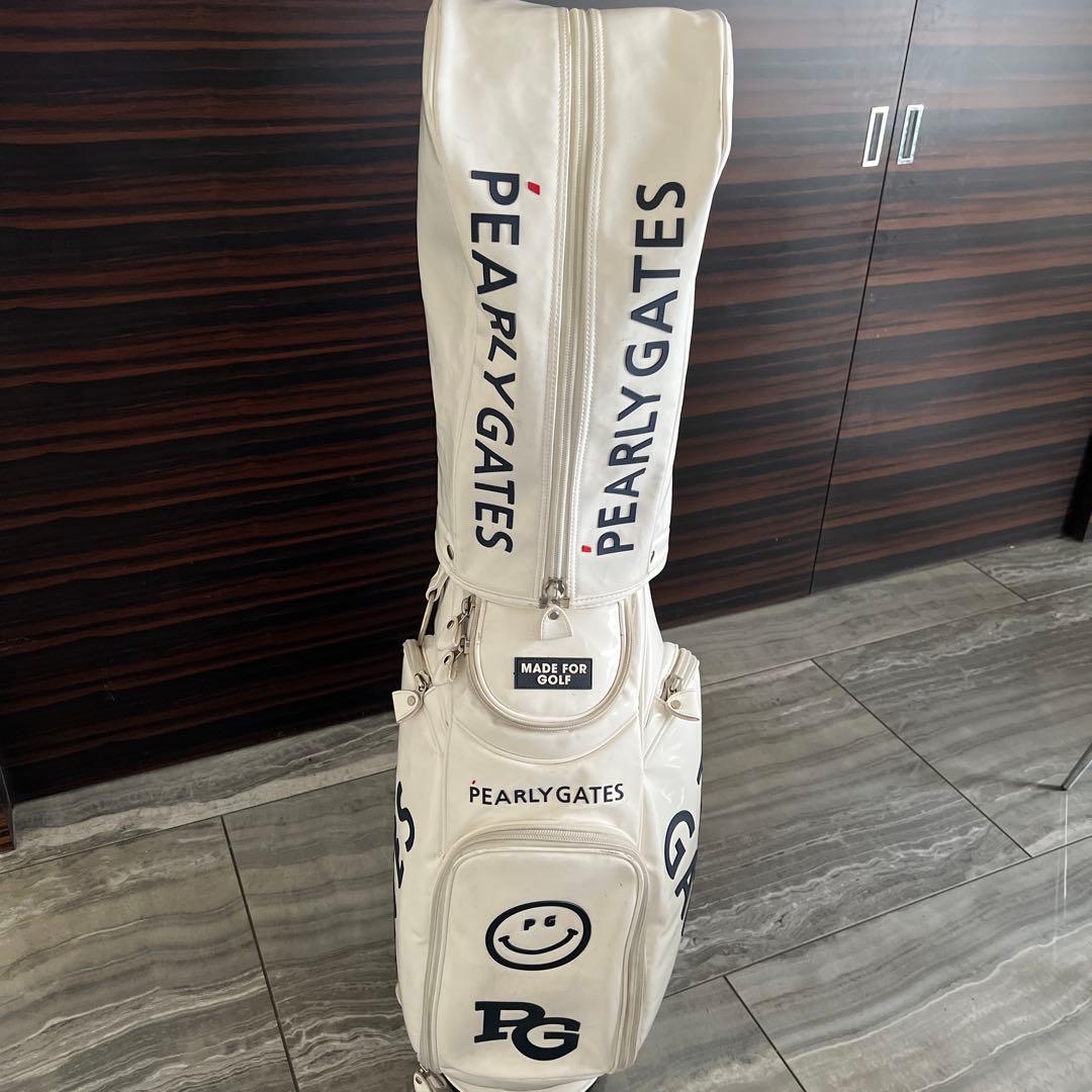 パーリーゲイツ 白のキャディバック