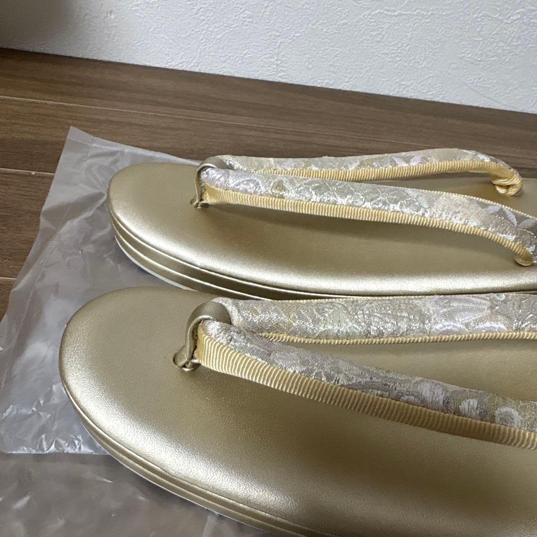 和装用バッグと草履セット（金色）