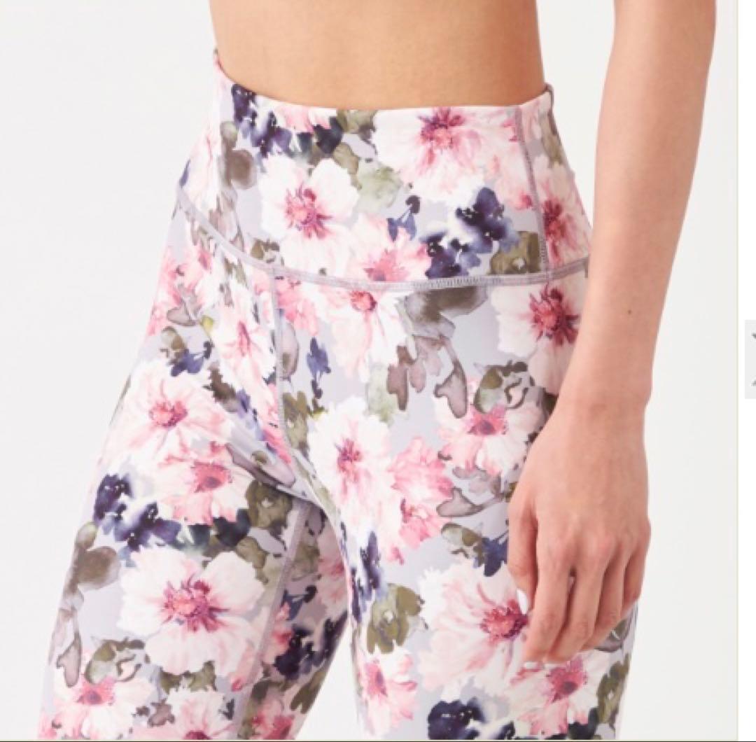 チャコット　バランス　ラナンキュラスレギンス　ピンク　S 新品タグ付き