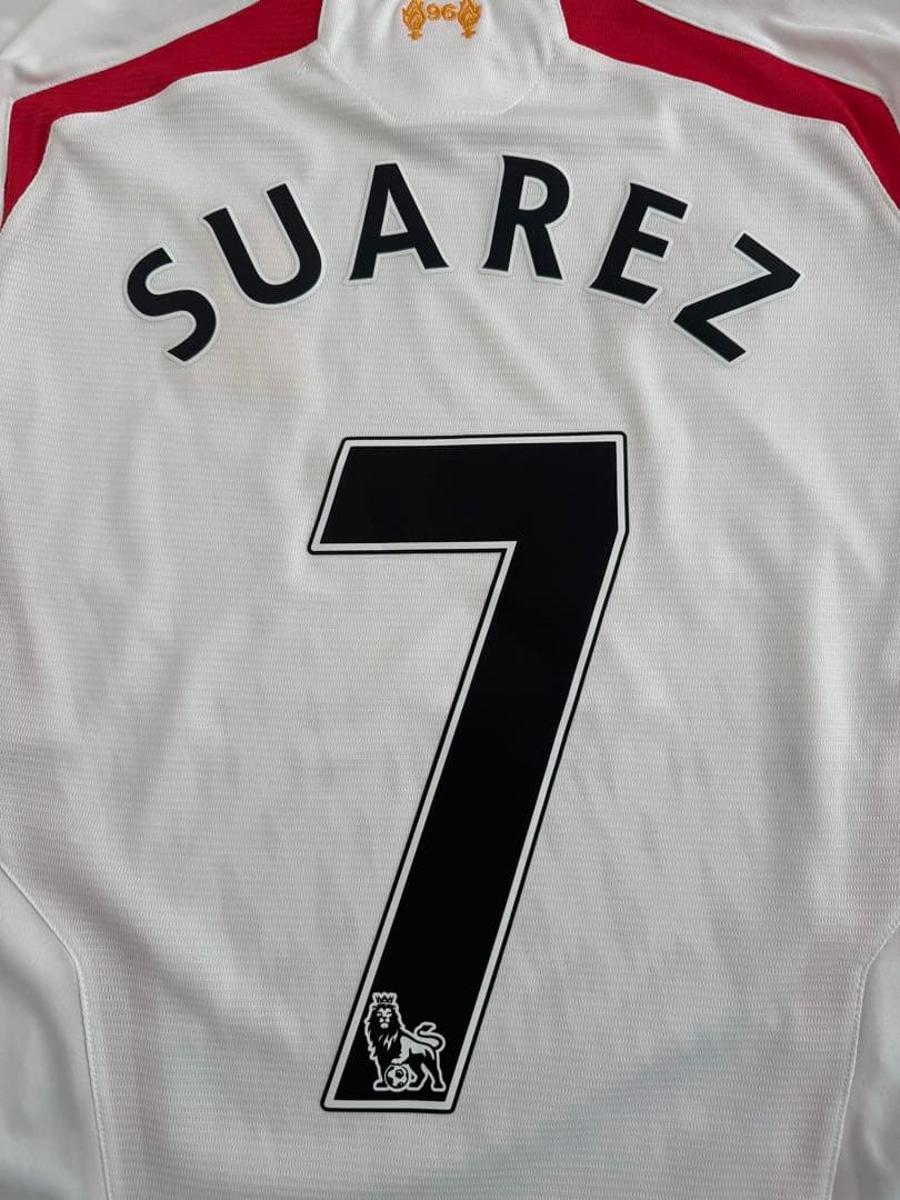 13-14シーズン リバプール アウェイ ユニフォーム スアレス マーキング入り