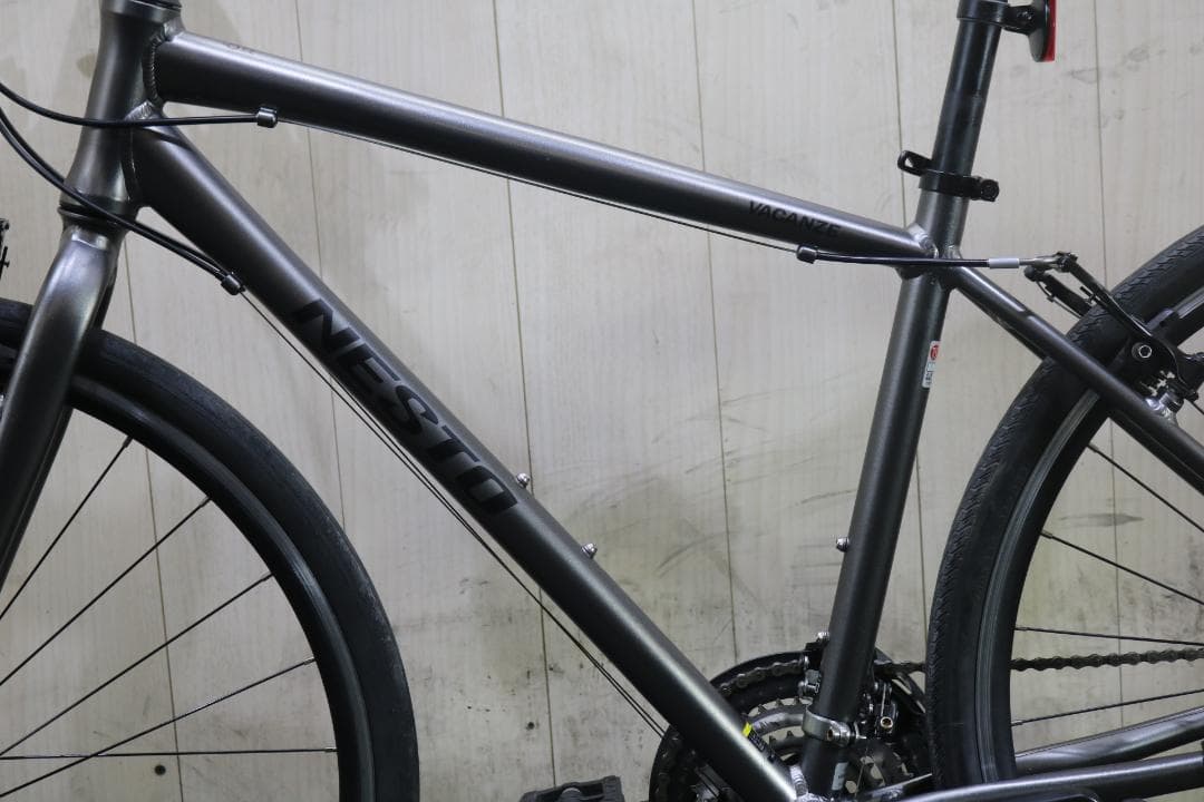 NESTO VACANZE 700C アルミ 21速 440mm GREYクロス