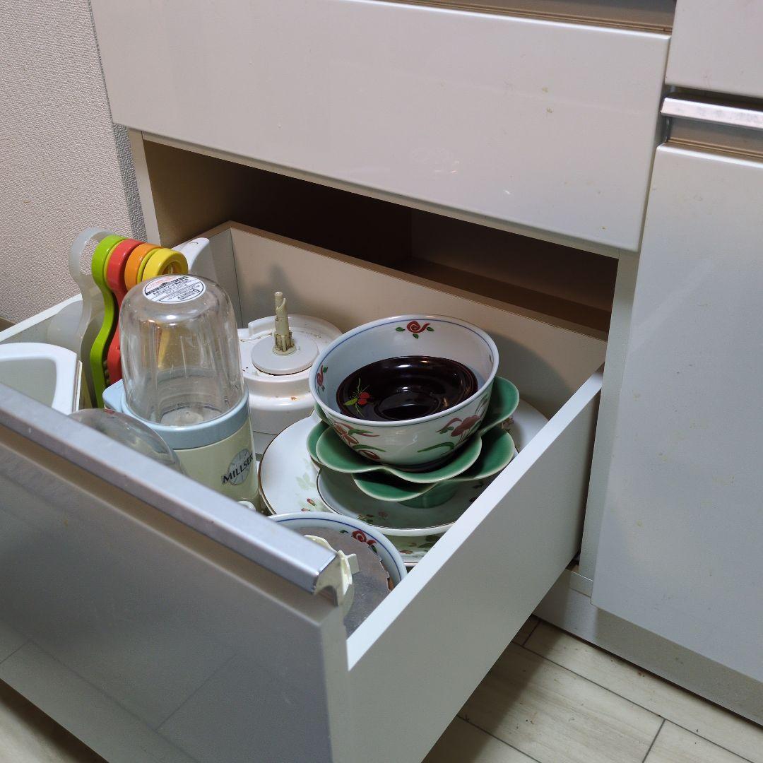 キッチンボード ニトリ レジューム 食器棚 ホワイト　90cm幅【5月末発送】