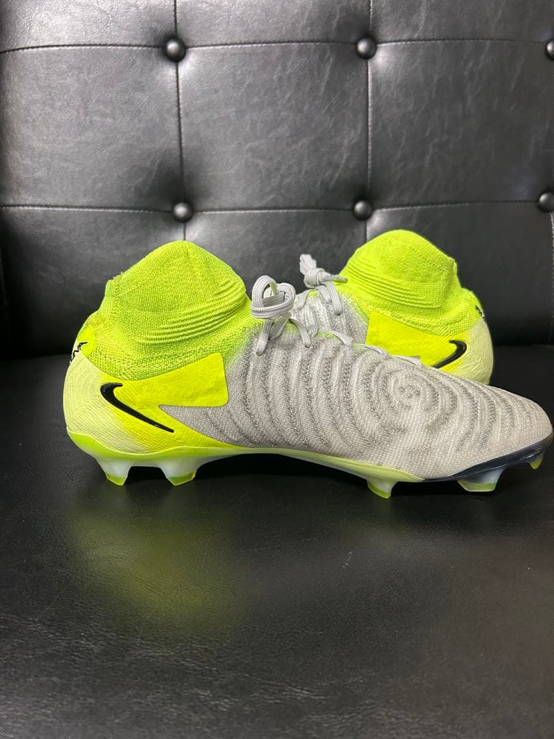 Nike Phantom サッカーシューズ グレー/イエロー