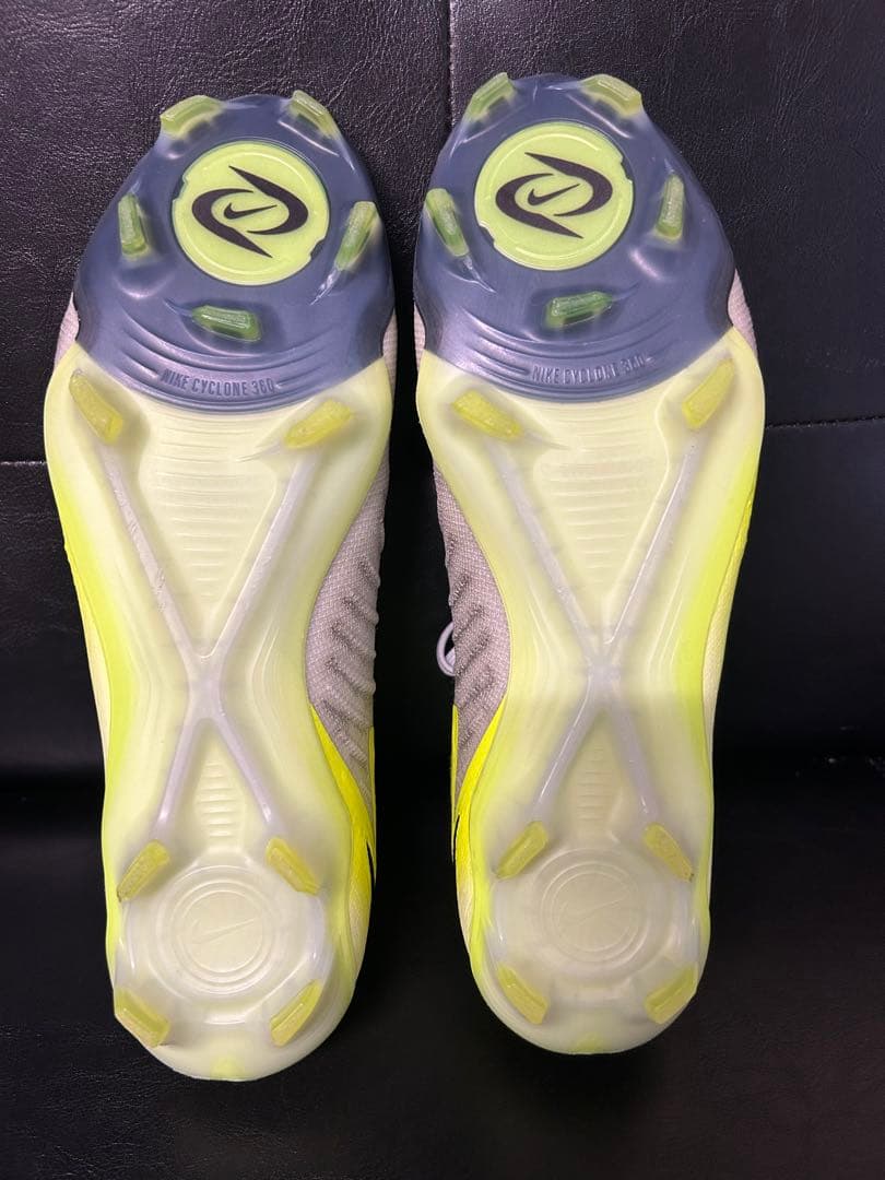 Nike Phantom サッカーシューズ グレー/イエロー